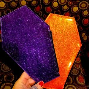 New! Love Pain & Stitches coffin coin/etc bag!! 💜🎃